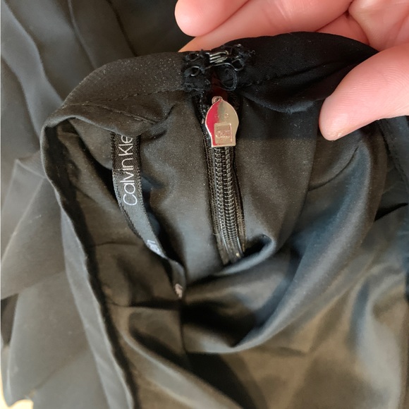 Calvin Klein pleated midi skirt - Picture 4 of 8